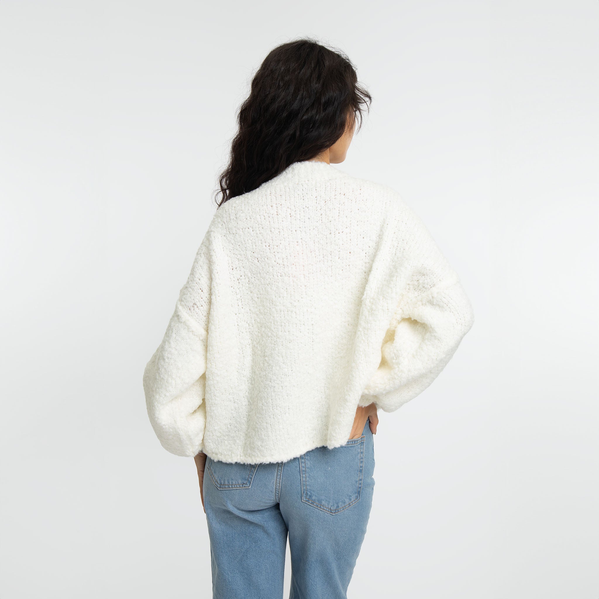 Bouclé Oversized Cardigan Short "CozyGlam"