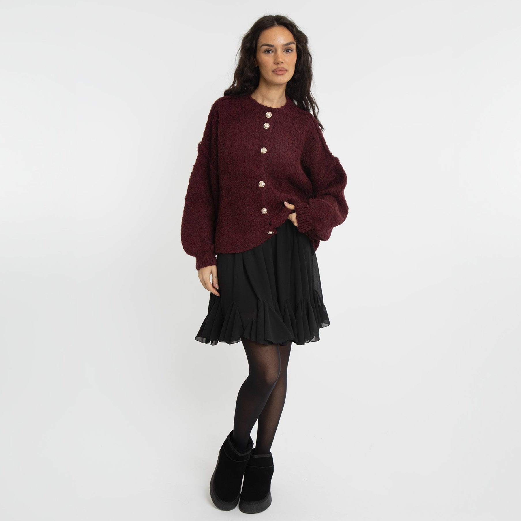 Bouclé Oversized Cardigan Short "CozyGlam"