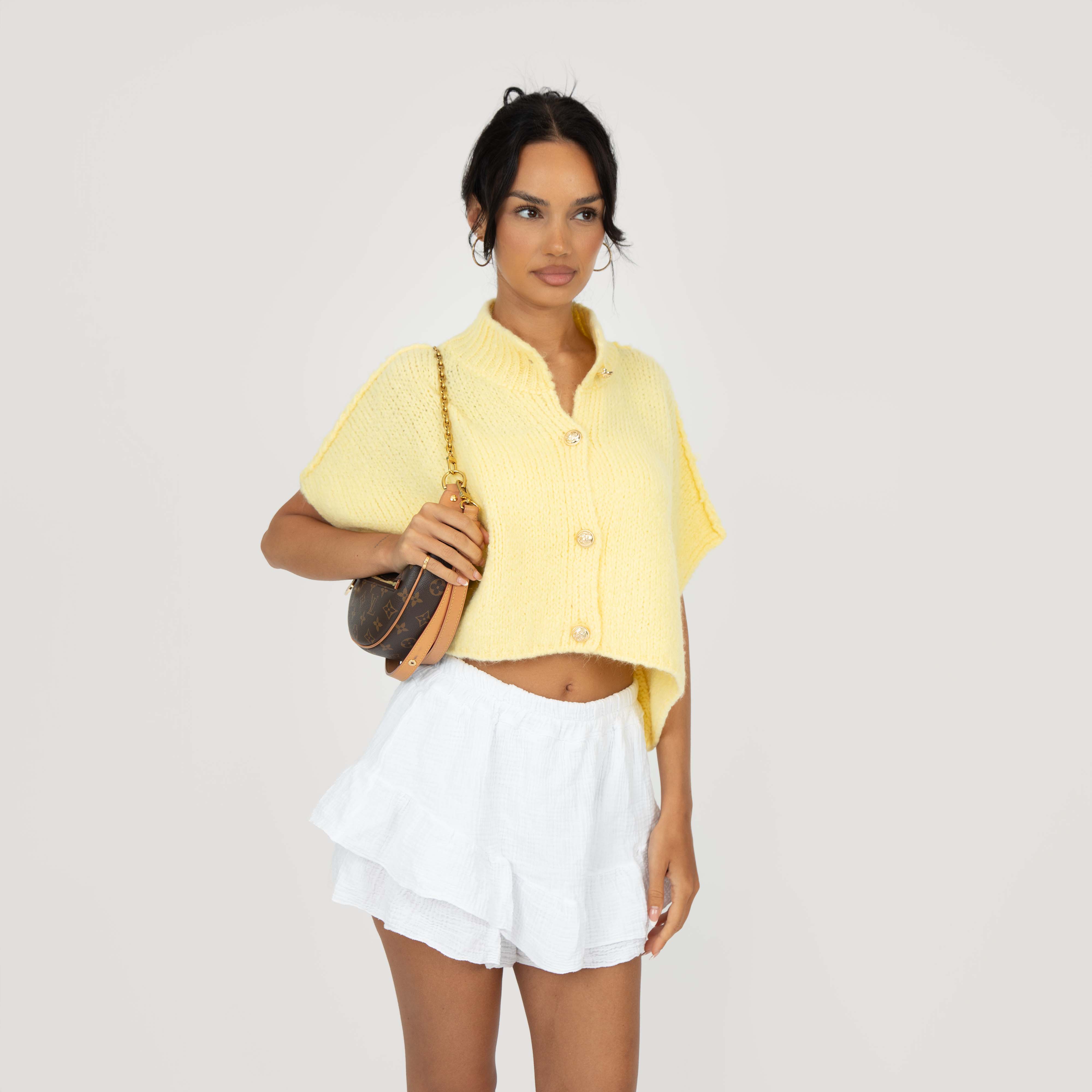 CozyGlam Crop Strickweste
