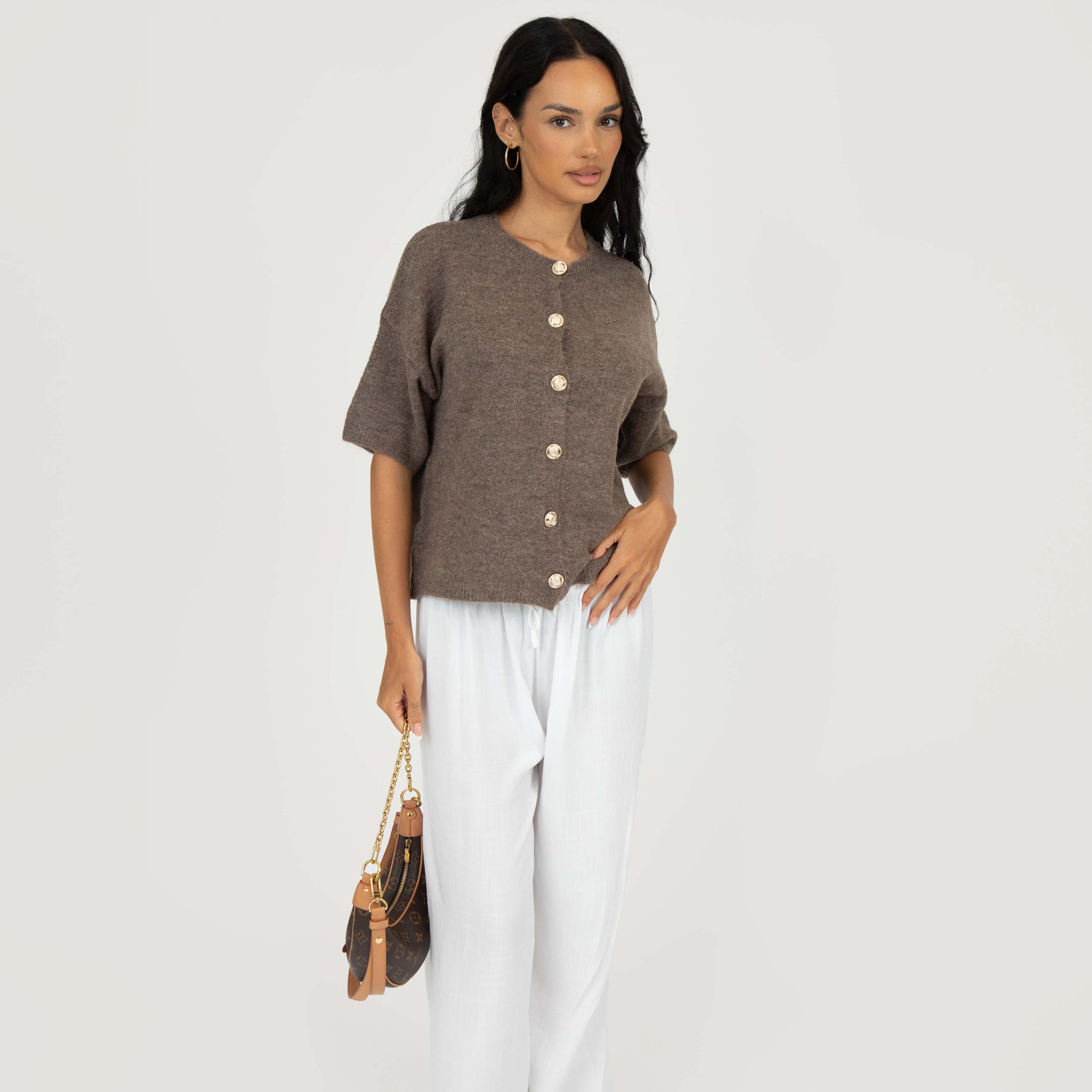 Feinstrick Kurzarm Cardigan mit Goldknöpfen