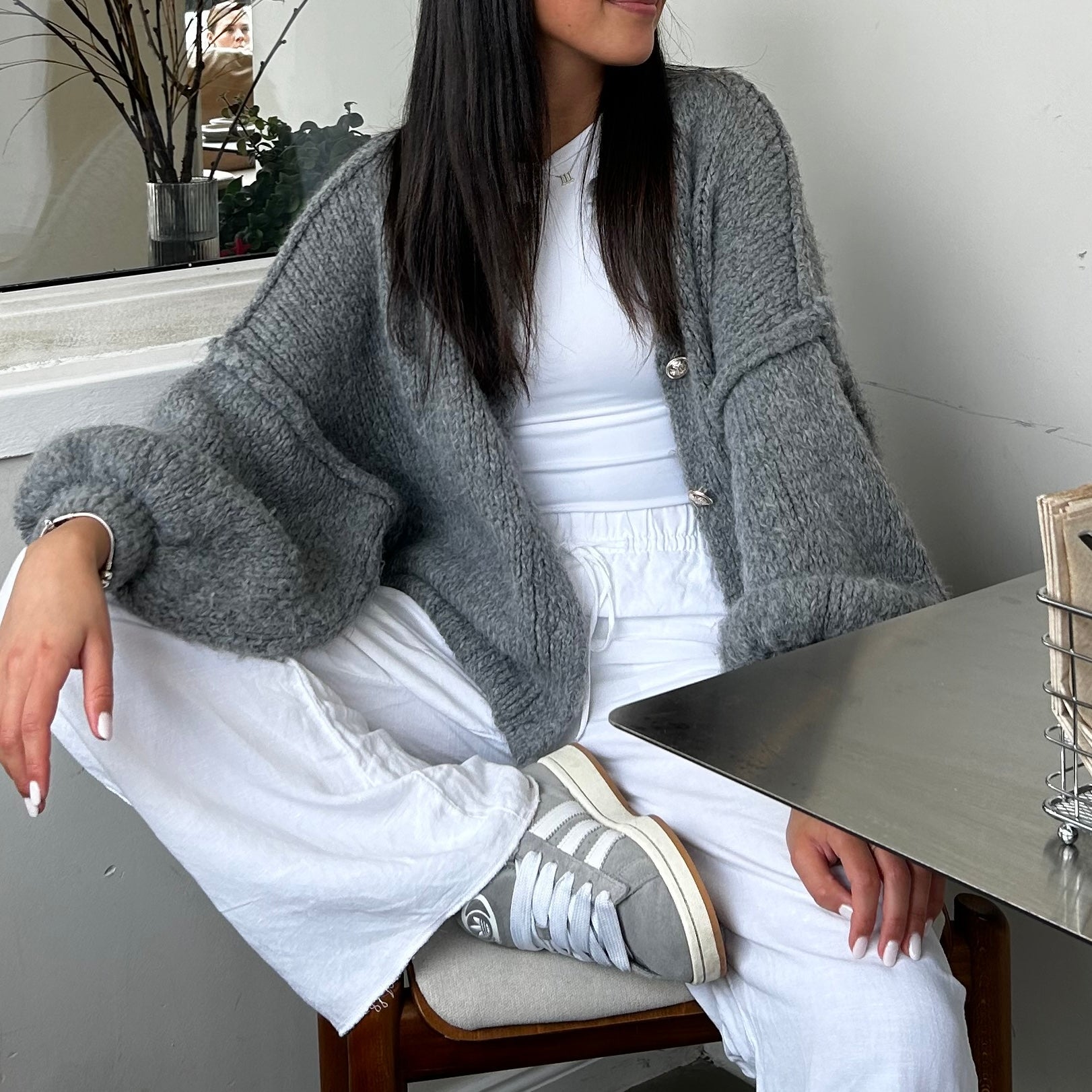 Oversized Cardigan Short "CozyGlam"