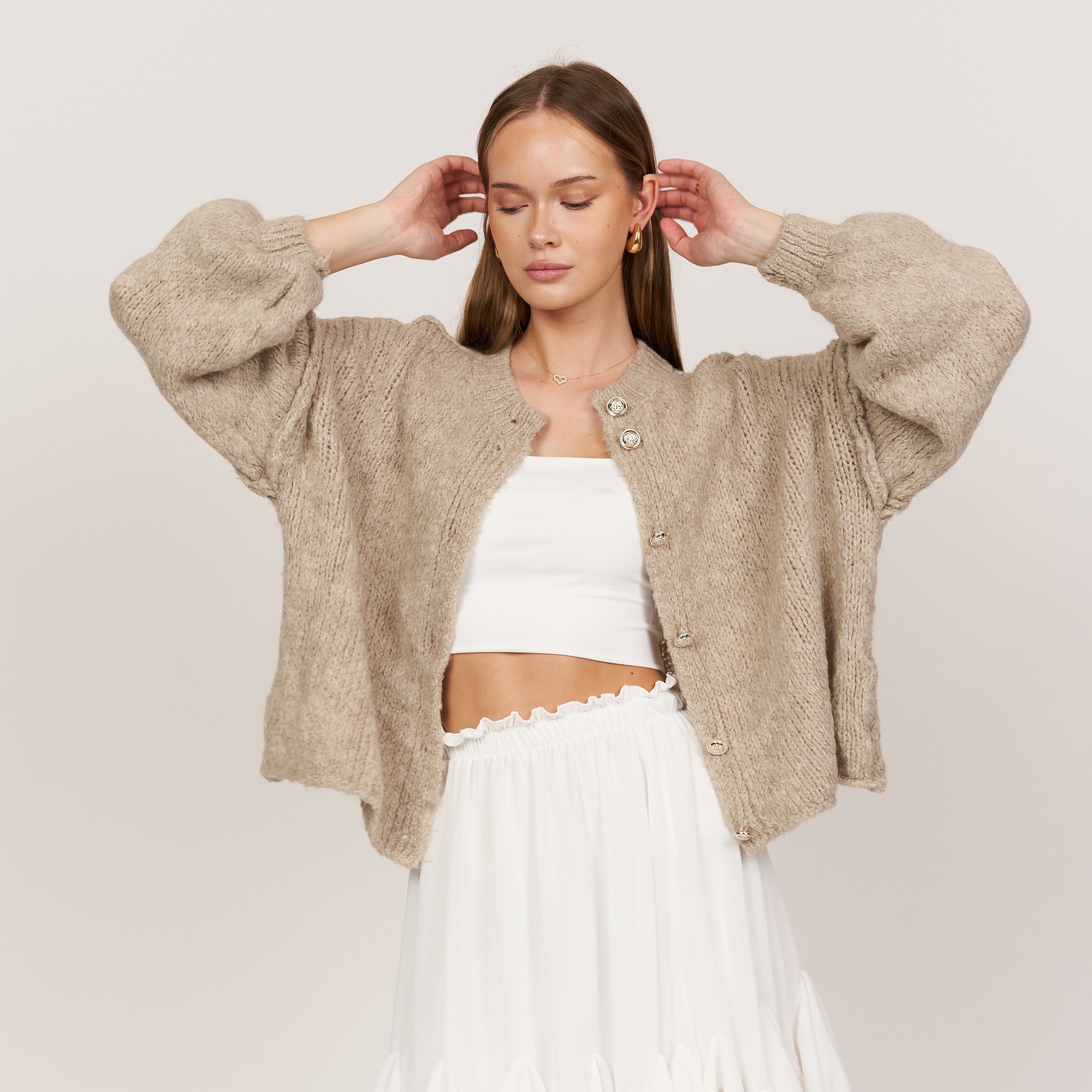 Oversized Cardigan Short "CozyGlam"