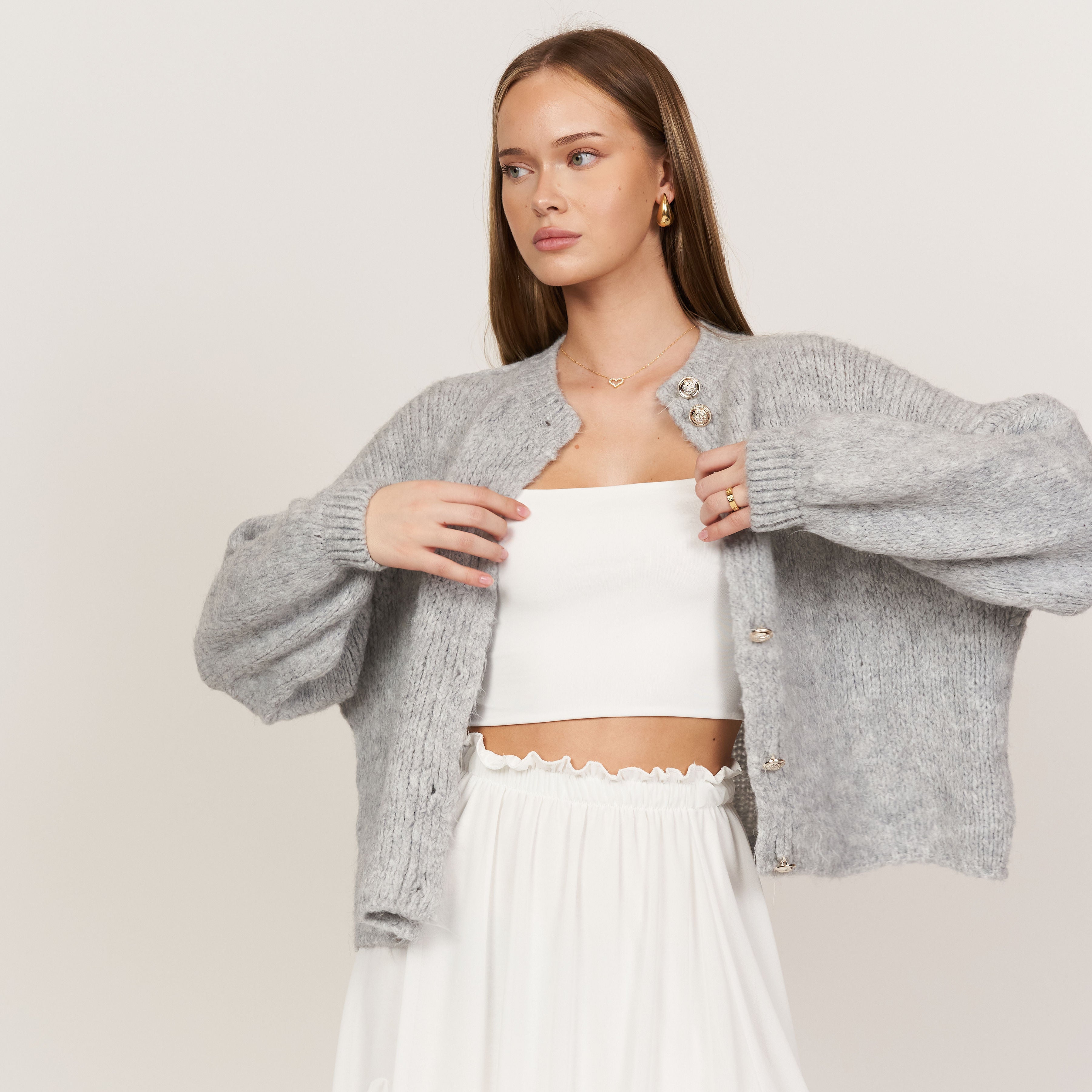 Oversized Cardigan Short "CozyGlam"